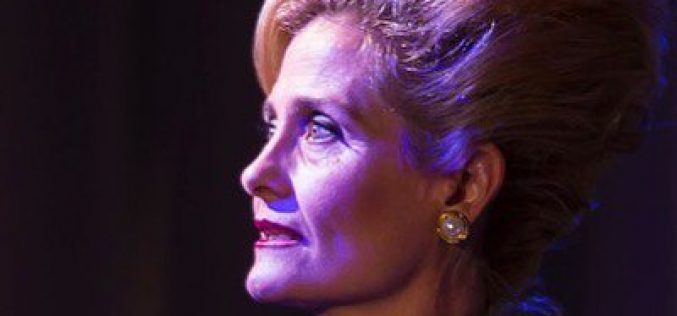 La maestra serial